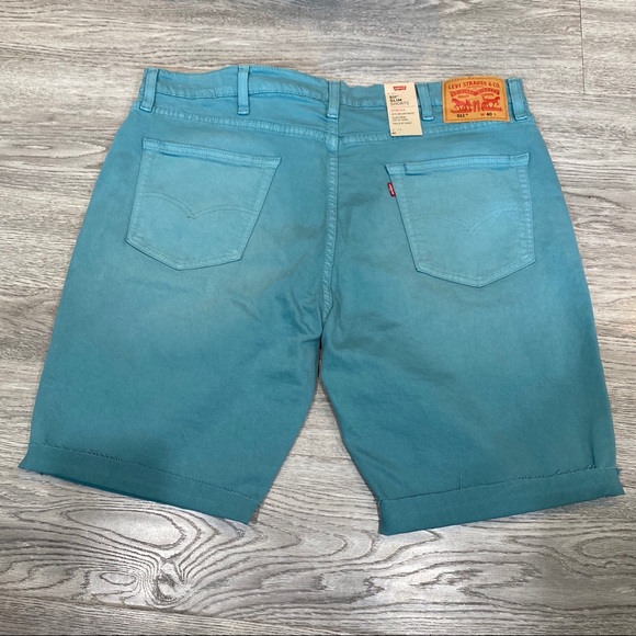 Levi’s 511 Slim Shorts - Picture 3 of 4
